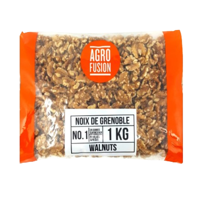 Halves pieces walnuts